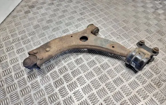 Ford C-MAX I Front lower control arm/wishbone