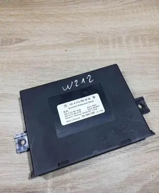 Mercedes-Benz E W212 Comfort/convenience module A2129003806 895943000