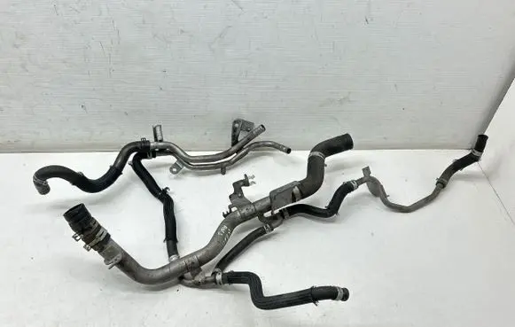 Nissan Navara D23 Engine coolant pipe/hose