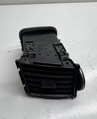 Infiniti FX Dashboard side air vent grill/cover trim 68761CG000 68761CG001 E6225161100