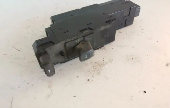 Volvo S80 Electric window control switch 9452941