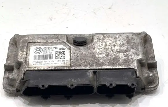 Skoda Fabia Mk2 (5J) Engine control unit/module ECU 03C906024B