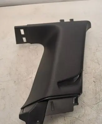 Jeep Grand Cherokee (C) pillar trim 101978030BLR