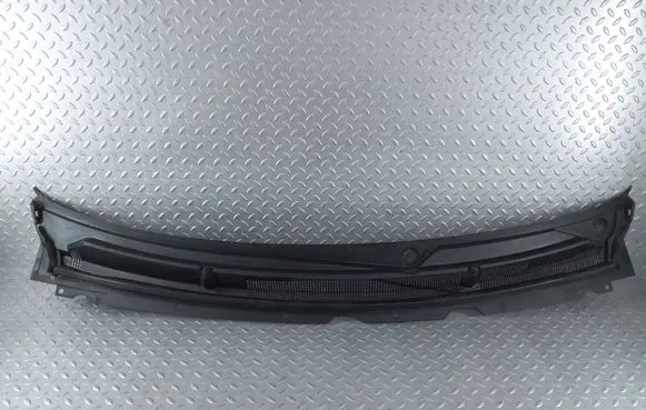 Wiper trim