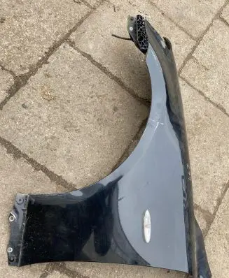 Lexus IS 220D-250-350 Fender