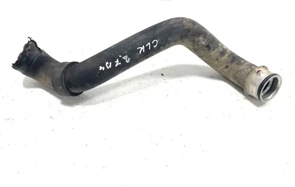 Mercedes-Benz CLK A209 C209 Engine coolant pipe/hose