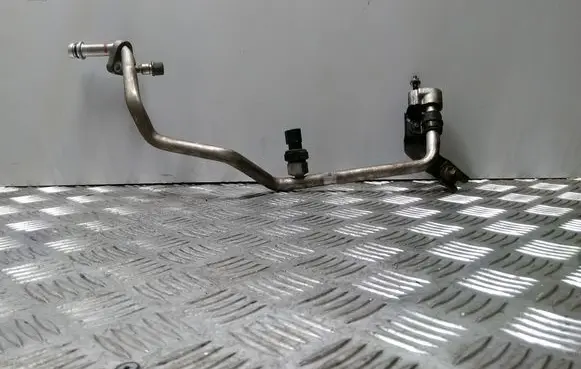 Lexus IS 220D-250-350 Air conditioning (A/C) pipe/hose