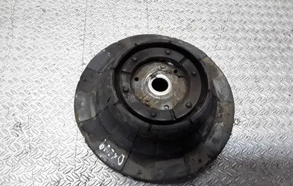 Volkswagen Transporter - Caravelle T5 Front coil spring rubber mount 