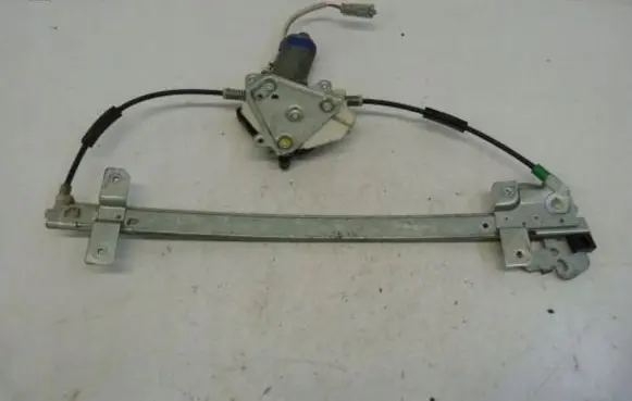 Honda Accord Front door window regulator with motor