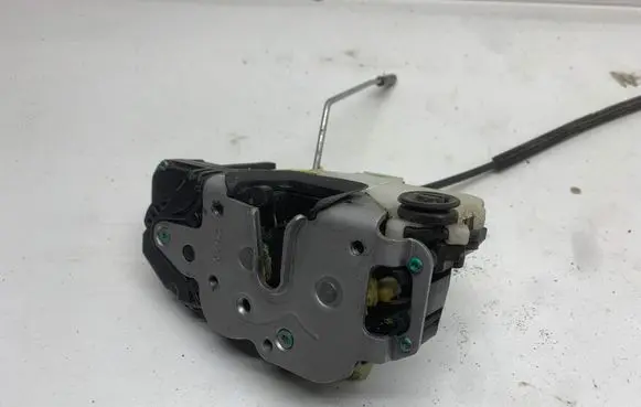 Front door lock