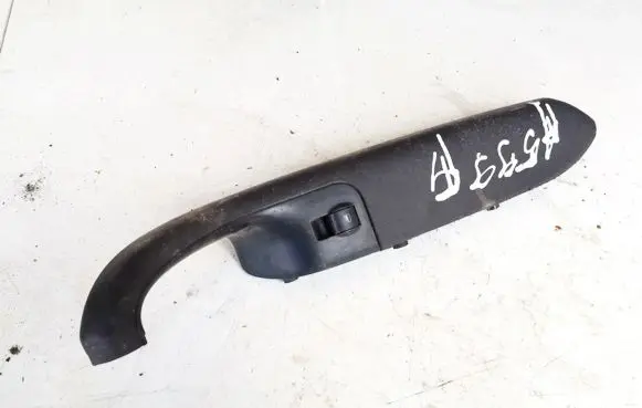 Audi A4 S4 B7 8E 8H Electric window control switch 8e2867161a