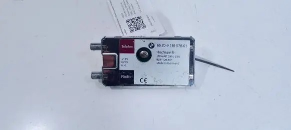 BMW Z4 E85 E86 Aerial antenna amplifier 65209119578 824109101