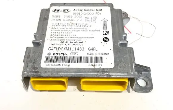 Hyundai i30 Airbag deployment crash/impact sensor 95910-G4000