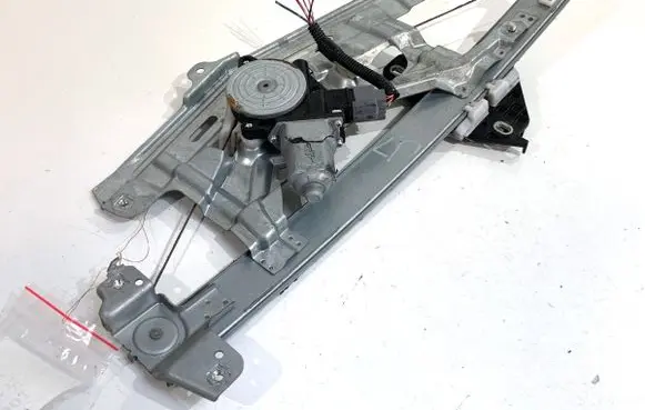 Honda Civic Front door window regulator with motor