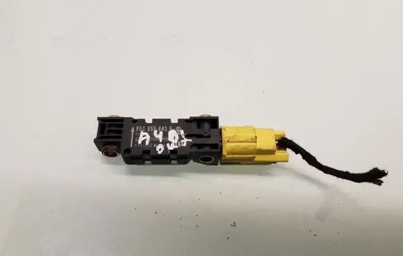 Audi A4 S4 B7 8E 8H Airbag deployment crash/impact sensor 8E0959643B