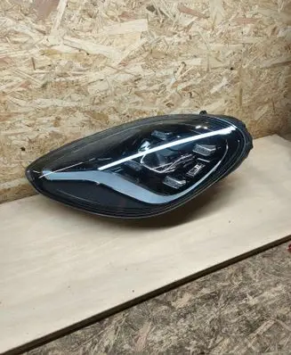 Headlight/headlamp