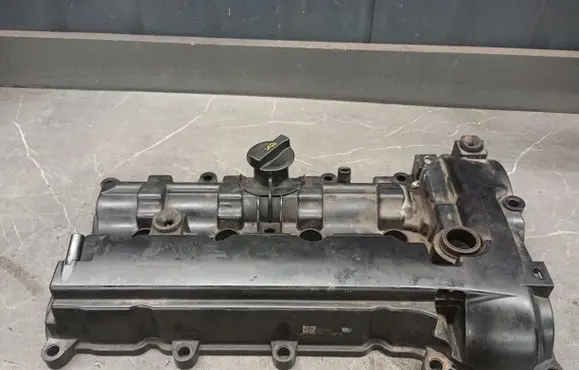 Mazda CX-7 Rocker cam cover 10210S5209
