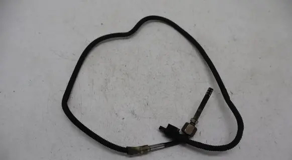 Mercedes-Benz E W212 Exhaust gas temperature sensor A0009057004
