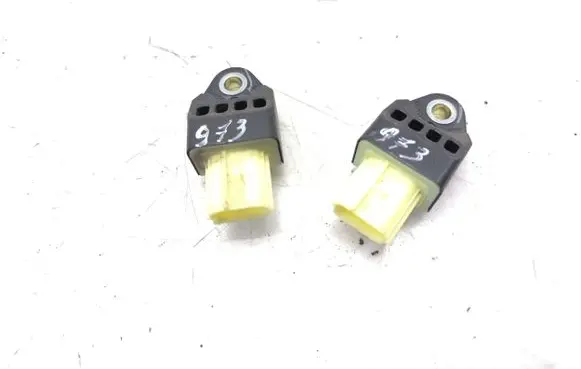 Toyota Prius (XW30) Airbag deployment crash/impact sensor 8983175020