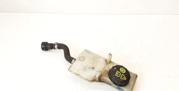 Brake fluid reservoir