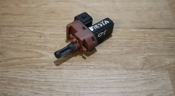 Ford Fiesta Brake pedal sensor switch 7C534
