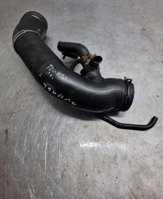 Volkswagen Touran I Air intake hose/pipe 1TD129684