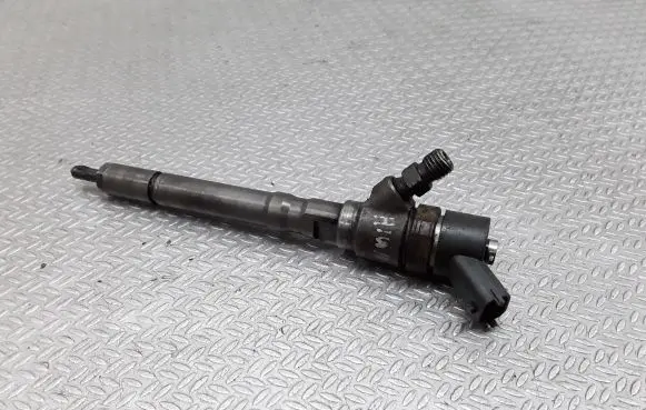 Hyundai Tucson JM Fuel injector 0445110064