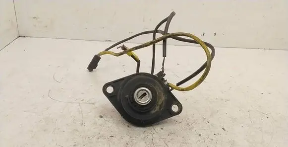 BMW 7 E38 Tailgate/trunk/boot lock/catch/latch 8150240