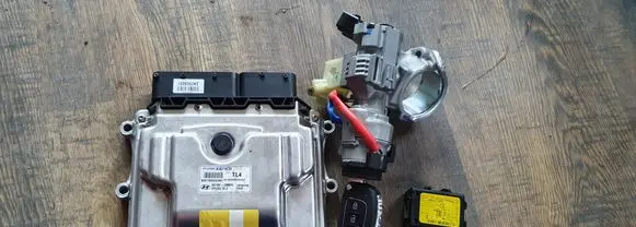 Hyundai Tucson TL Engine control unit/module 391992BBF0 95420A9000