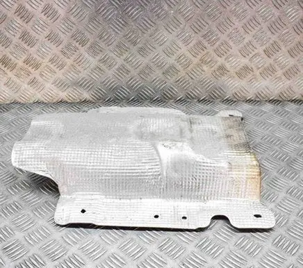 Maserati Ghibli Heat shield in engine bay 670034533