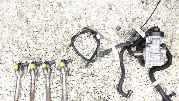 BMW 1 F20 F21 Fuel injection system set 8515060 8515058 0445010540