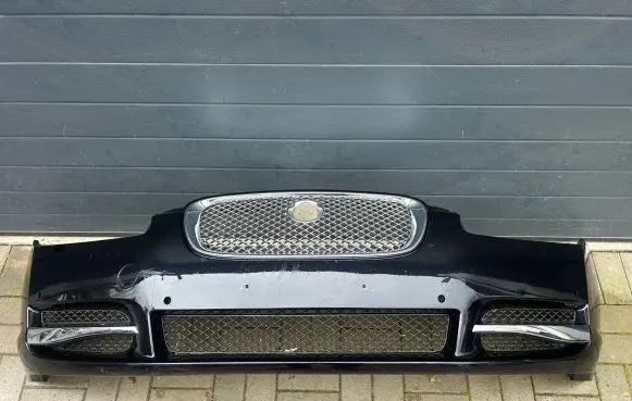 Jaguar XF X250 Front bumper