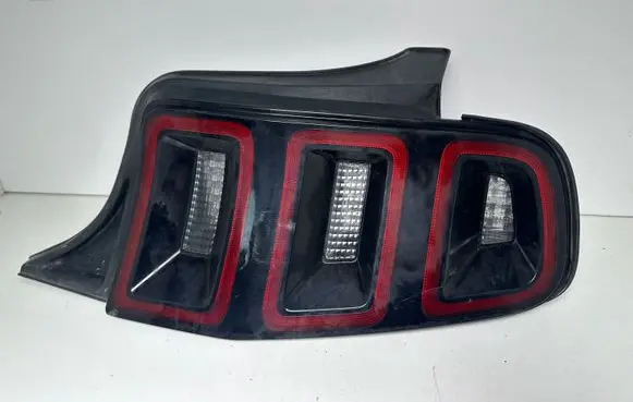 Ford Mustang V Rear/tail lights DR3313B504AJ