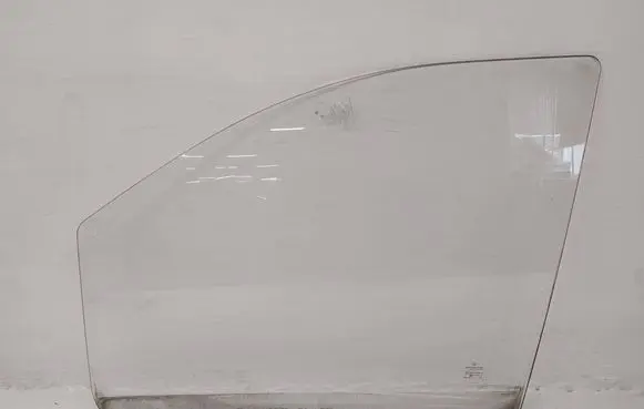 Mercedes-Benz Vito Viano W639 Front door window/glass (coupe)