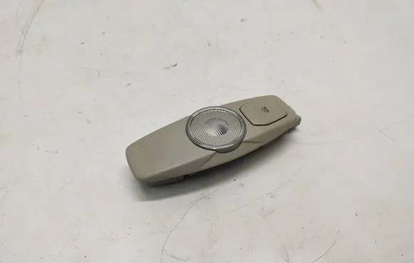 Ford Fusion II Rear seat light DS7A13776BD