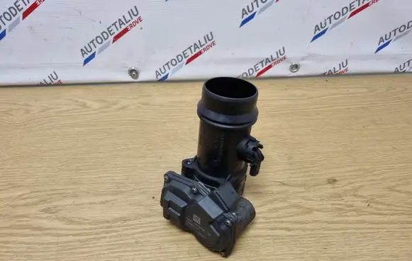 BMW 1 F20 F21 Throttle valve 7810752
