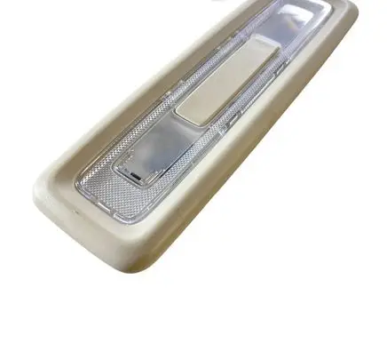 Buick Envision II Rear seat light 84782060