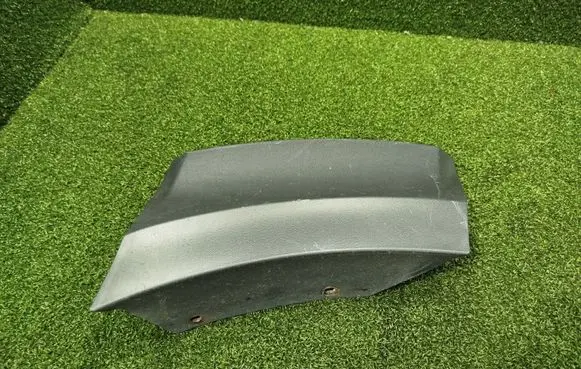 Man TGE 1gen Fender trim (molding) 7C0853507