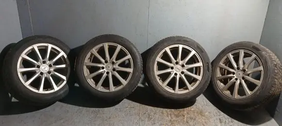 Toyota Avensis T270 R17 alloy rim 