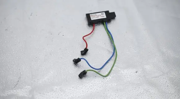 Peugeot 5008 II Alarm movement detector/sensor 9821872580 28062019