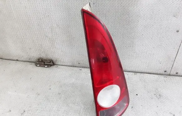 Renault Espace - Grand espace IV Rear/tail lights 8200027152