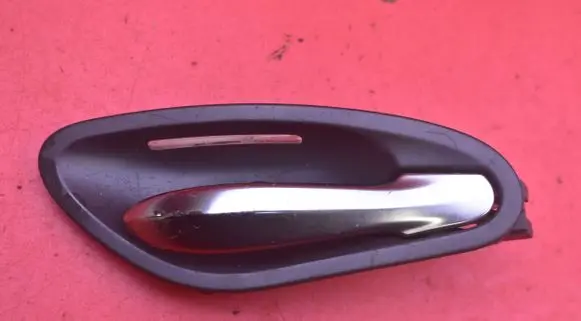 BMW 6 E63 E64 Front door interior handle 7119064