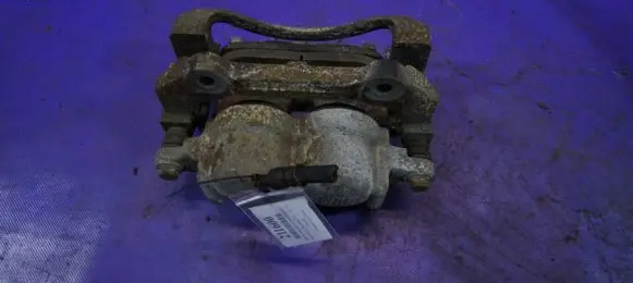 Jeep Grand Cherokee (WK) Front brake caliper