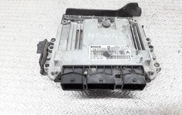 Peugeot 407 Engine control unit/module 9653958980