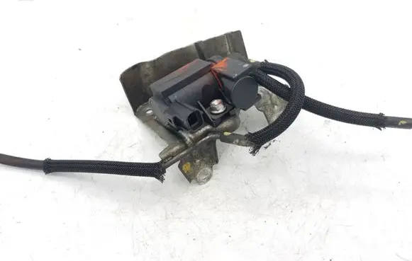 Toyota Avensis T220 Turbo solenoid valve 258190R011