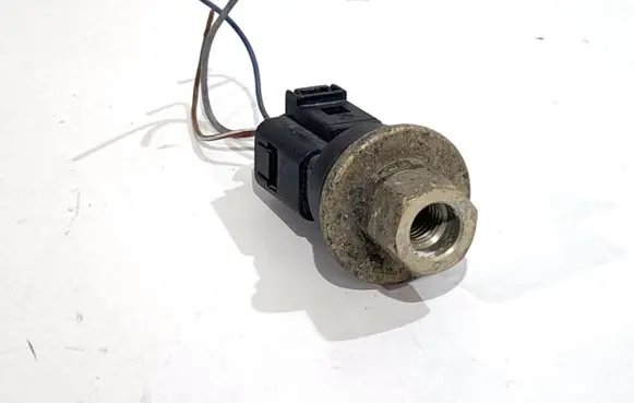 Audi A4 S4 B6 8E 8H Air conditioning (A/C) pressure sensor 8Z0959126