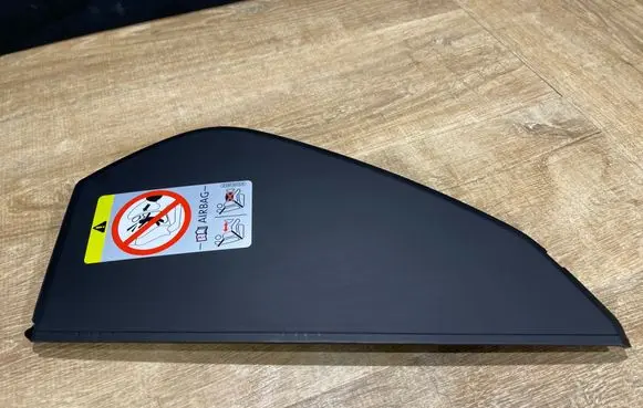 Porsche Macan (95B) Dashboard side end trim 95B857175
