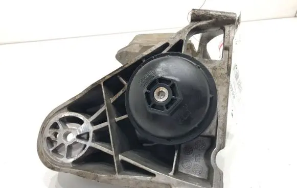 Volkswagen Touareg II Oil filter mounting bracket 03H117021D