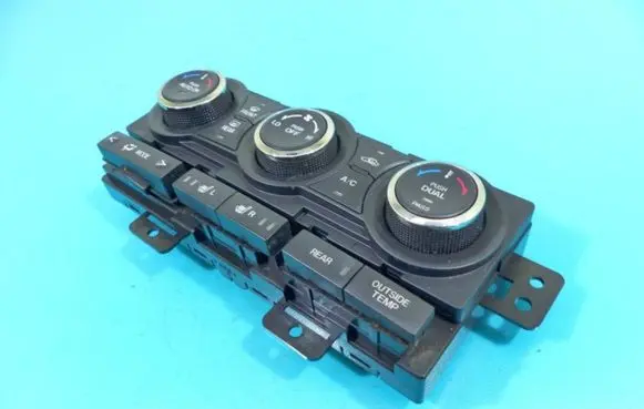 Mazda CX-9 Climate control/heater control trim TE70-61-190 IMPRK1202037