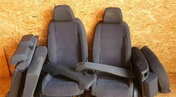 Volkswagen Golf V Seat set 1K9885032A 1K9885355 1K9885356